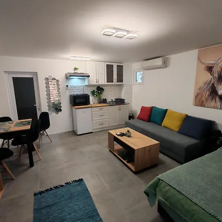 아파트 Ella1 Sremska Kamenica