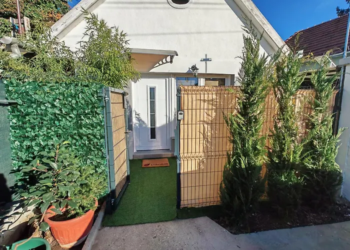 Ella1 아파트 Sremska Kamenica